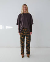 LISA - CAMOUFLAGE PRINT RELAX FIT CARPENTER DENIM