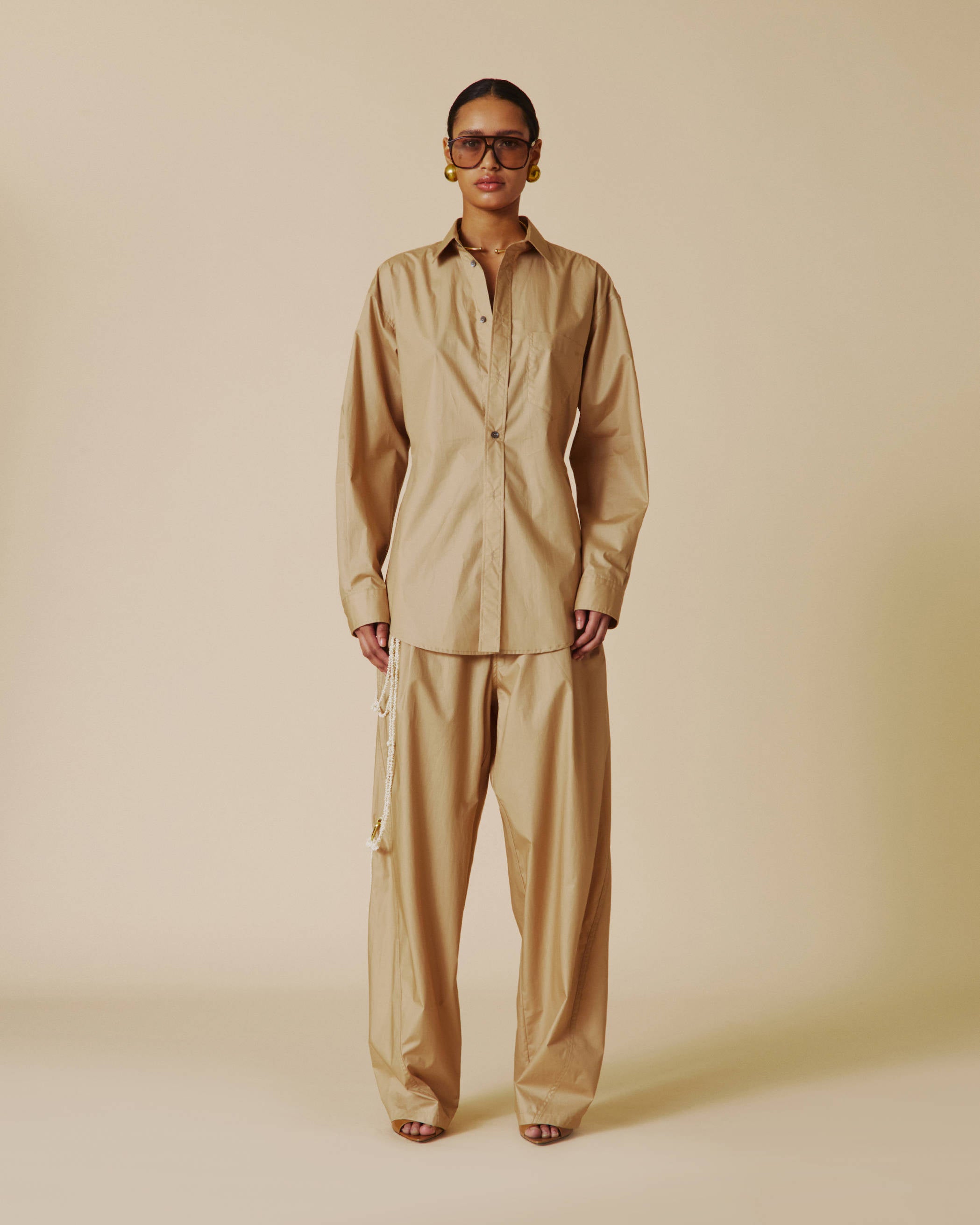 PHEBE - FAUX PEARL ADORNED RELAXED PANTS