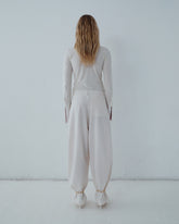 Shop the look - FW25 - Noel & Phebe White & Nora White