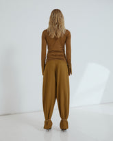 Shop the look - FW25 Main - PHEBE ochra and NORA ochra