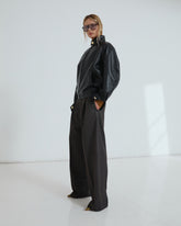 Shop the look - FW25 Main - Robbie black pelle and Danielle