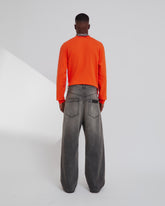 Shop the look - FW25 - Ined Dirty Sand Black & Fred Orange