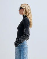 CAMIE - SLIM FIT TOP WITH DETACHABLE GATHERED LEATHER SLEEVES
