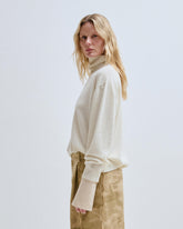 EVA - CASHMERE WOOL TURTLENECK KNIT SWEATER