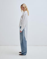 KHRIS -  BARREL LEG DENIM