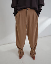 Shop the look - FW25 - Phebe Beige Cuff & Troy Brown