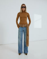 Shop the look - FW25 Main - LARA light wash and billie caramel