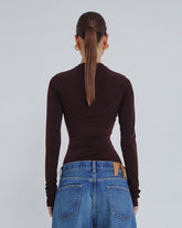 CAMREN - SLIM-FIT LONG SLEEVE CREWNECK TOP