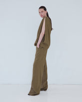 TRACY - LIGHT MODAL SLEEVELESS BLOUSE